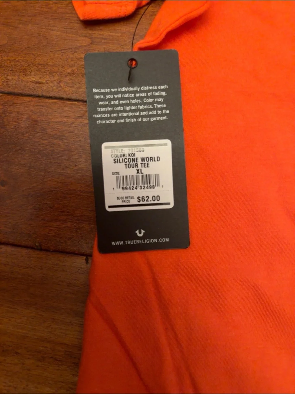 True Religion Silicone World Tour Tee XL Koi Orange Graphic T-Shirt NWT‎